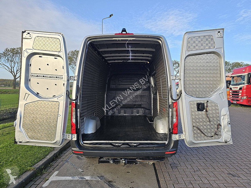 Bedrijfswagen Mercedes 315 L2H2 RWD Mbux Euro6