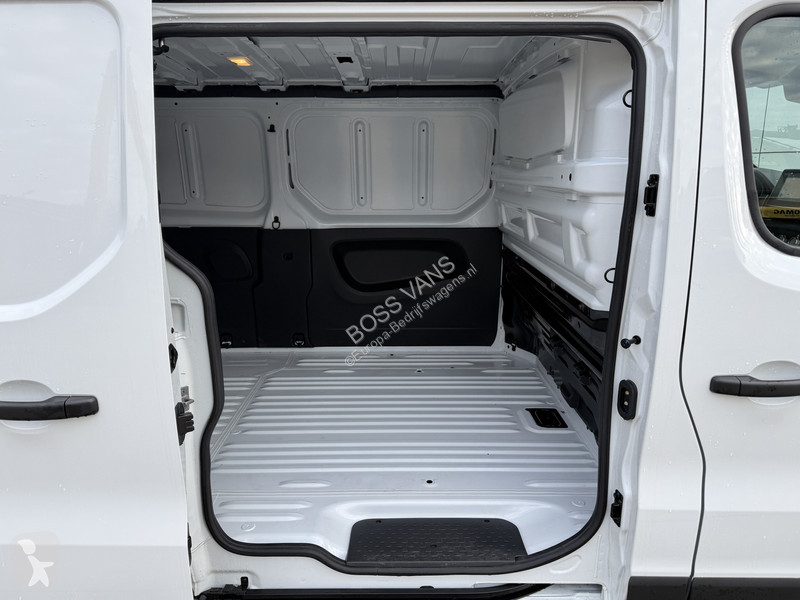 Furgoneta Renault 52kWh 150PK L2H1 Elektrisch...