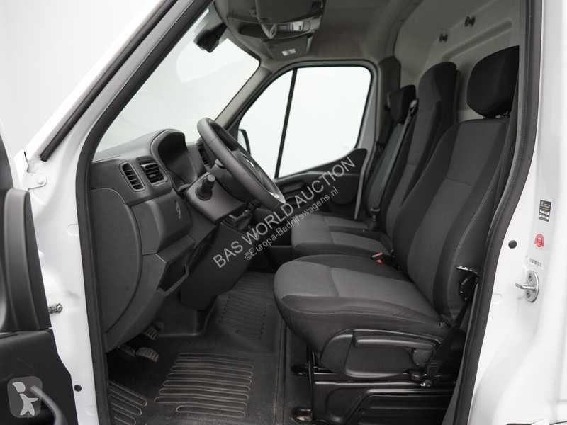 Furgoneta Renault 135PK