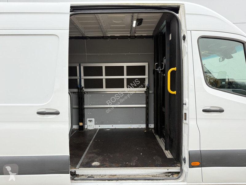Furgoneta Mercedes 312 55kWh Pakketbus L2H2...