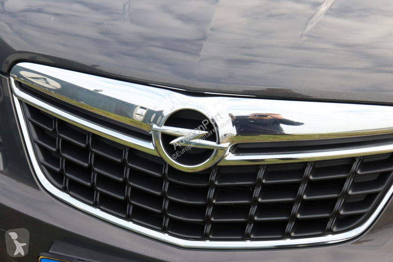 Véhicule utilitaire Opel