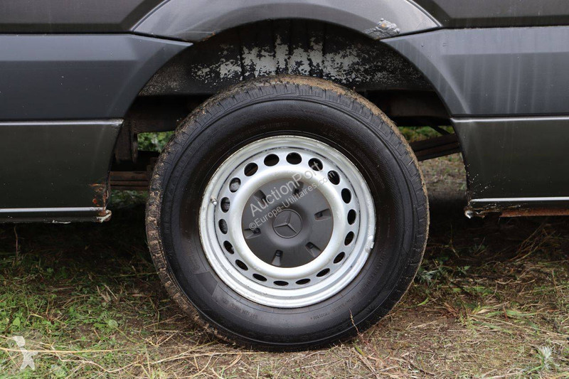 Véhicule utilitaire Mercedes