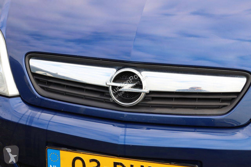 Véhicule utilitaire Opel