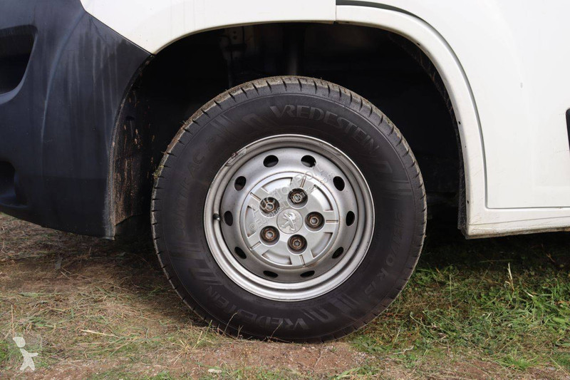 Véhicule utilitaire Peugeot