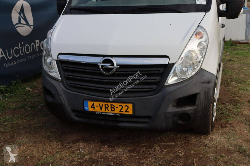 Véhicule utilitaire Opel