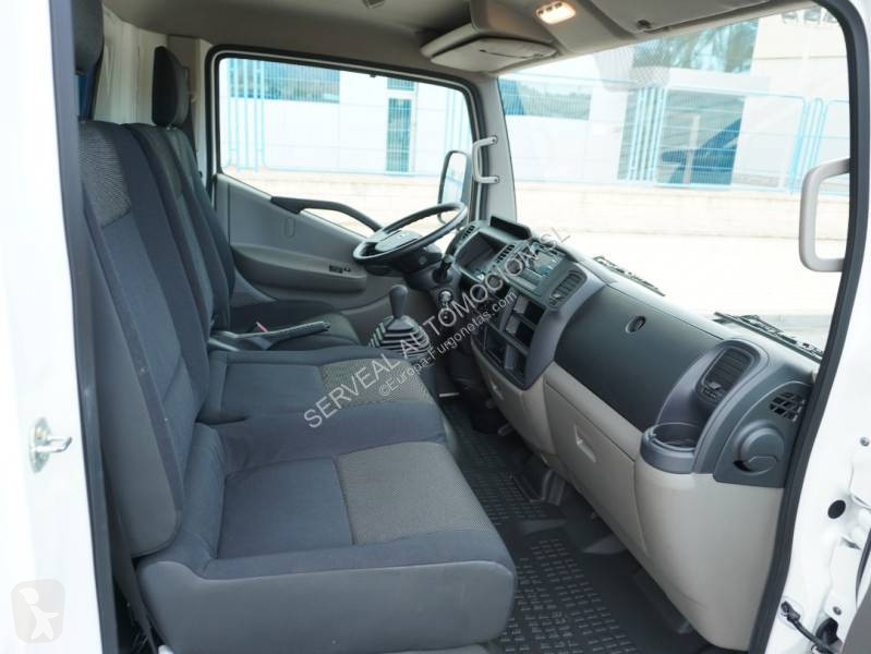 Nissan 35.13 Transporter