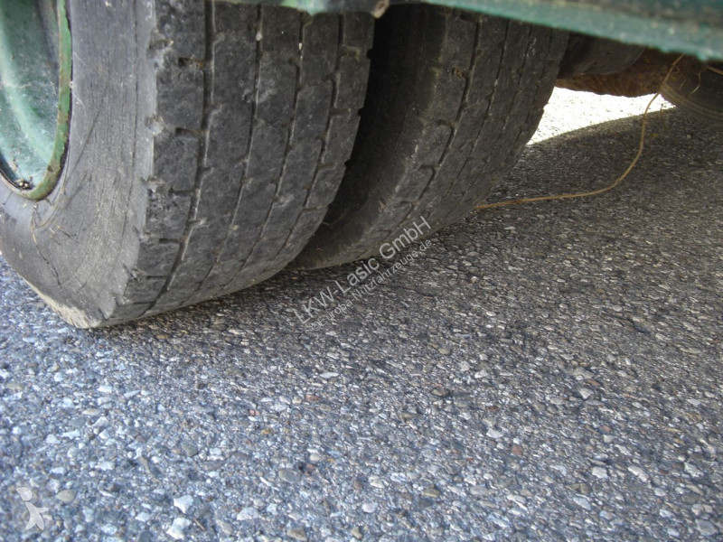 Bedrijfswagen Mercedes 823L