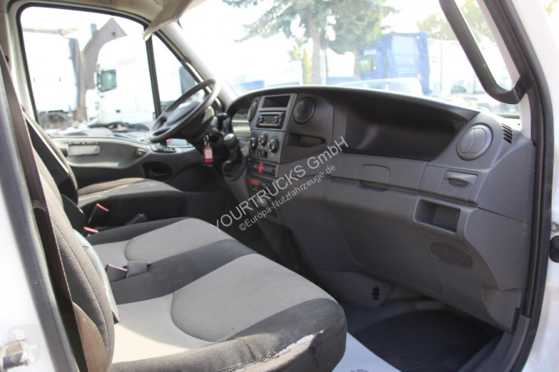 Véhicule utilitaire Iveco 70-170 EEV VDT-170-F...