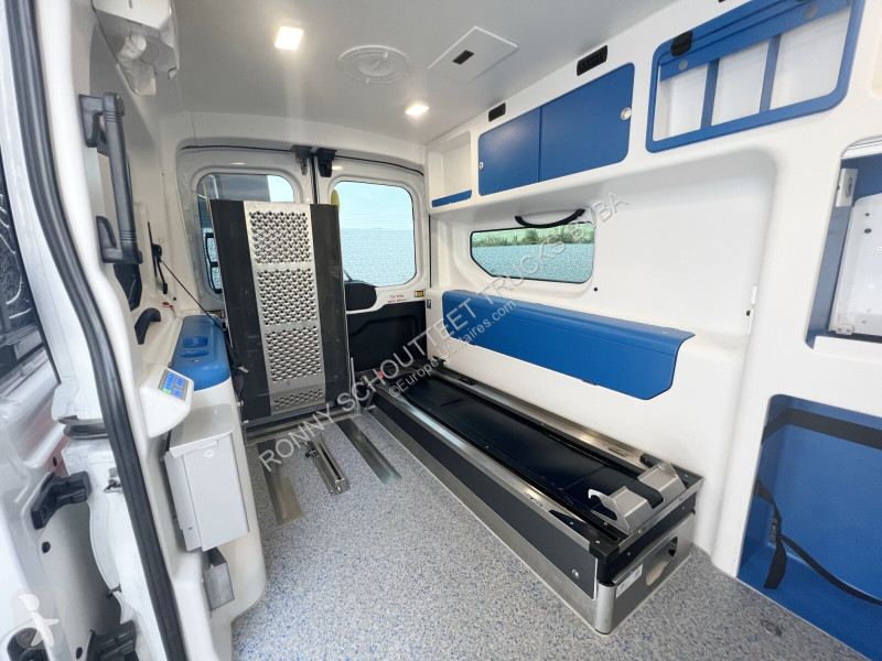 Furgoneta Ford Transit 2.2 TDCI 4x2 Transit 2.2...