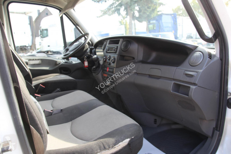 Véhicule utilitaire Iveco 70-170 EEV VDT-170-F...