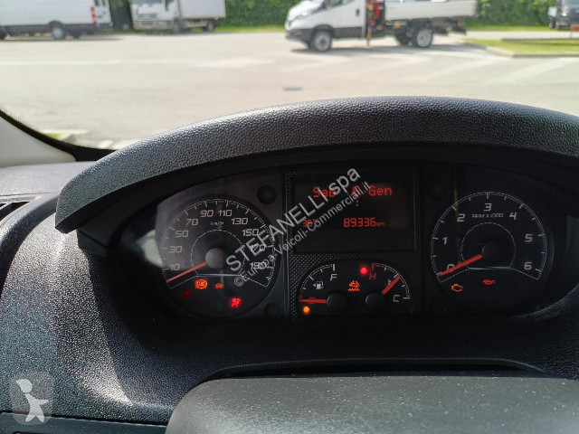 Autoutilitară Peugeot BOXER 335 2.0