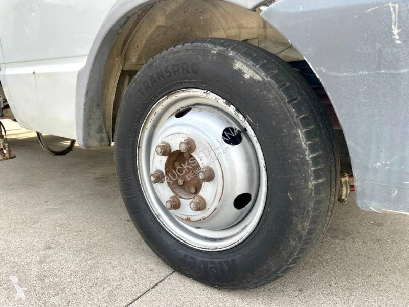 Furgoneta Iveco