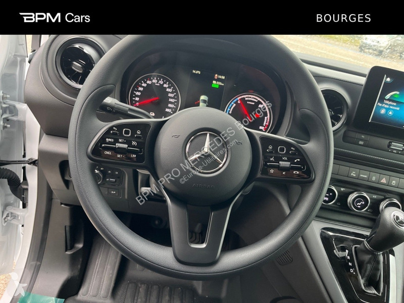 Véhicule utilitaire Mercedes e Long Pro