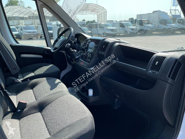 Véhicule utilitaire Fiat DUCATO 33 MH2