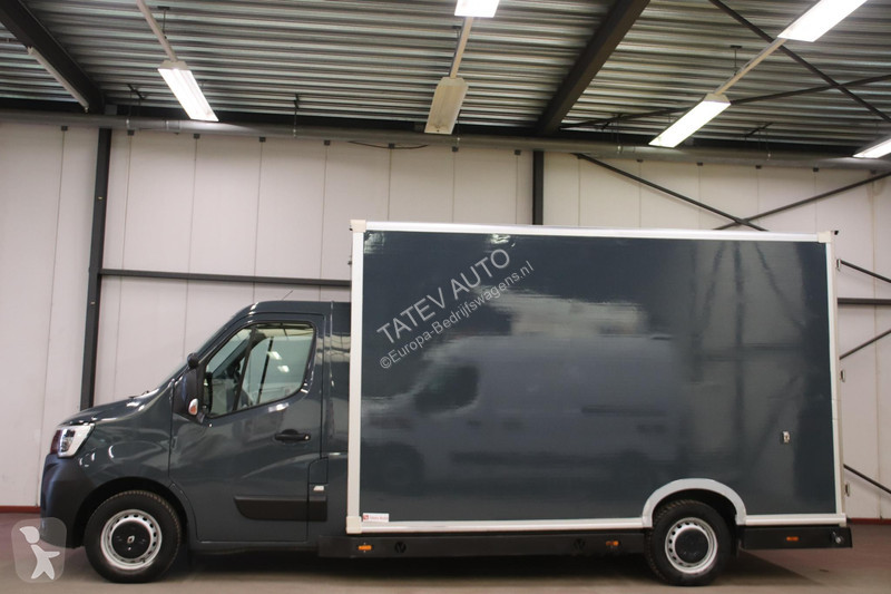 Bedrijfswagen Renault 150PK AUTOMAAT LOWLINER...