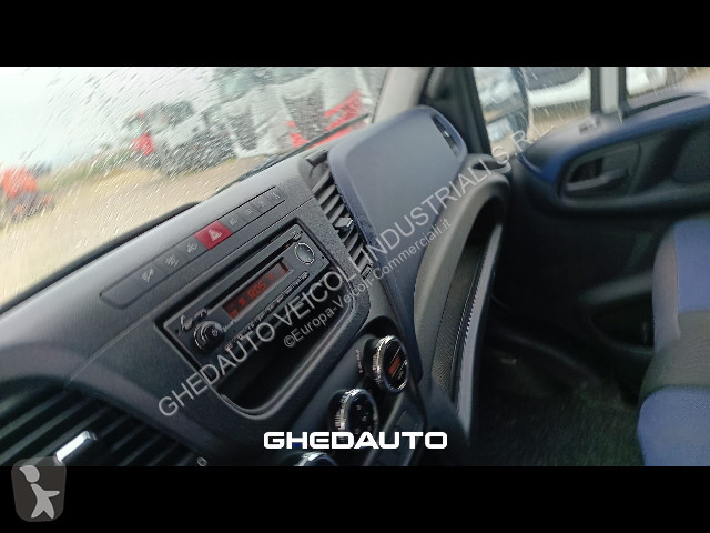 Veicolo commerciale Iveco IVECO DAILY 35S14