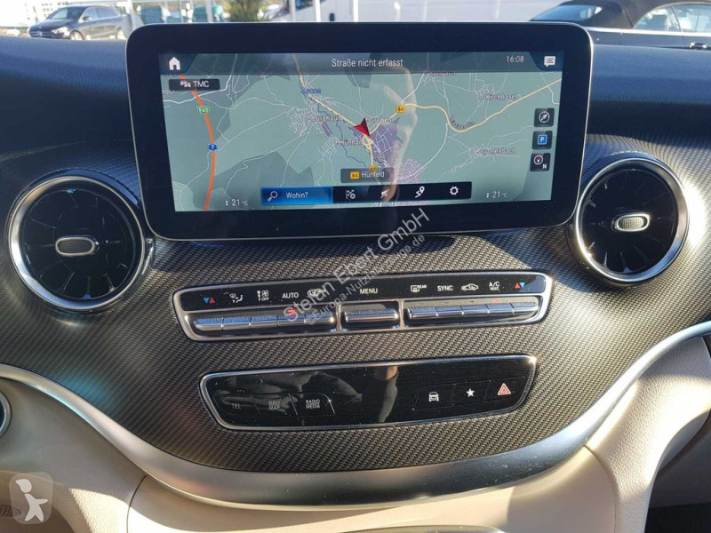 Véhicule utilitaire Mercedes V 300 d  AMG...