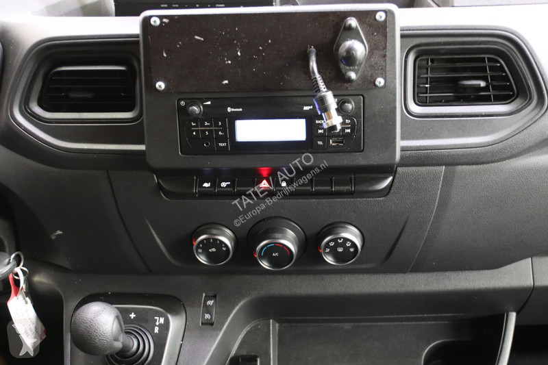 Bedrijfswagen Renault 150PK AUTOMAAT LOWLINER...