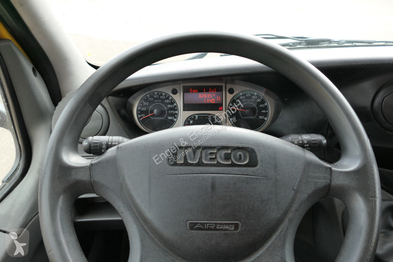 Furgoneta Iveco Daily 35 S11 C30C AUTOMATIK...