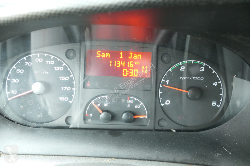 Nyttofordon Iveco Daily 35 S11 C30C AUTOMATIK...