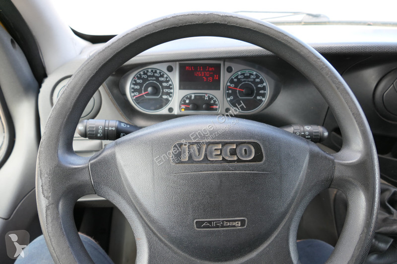 Furgoneta Iveco Daily 35 S11 C30C AUTOMATIK...