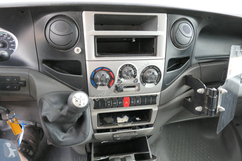 Nyttofordon Iveco Daily 35 S11 C30C AUTOMATIK...