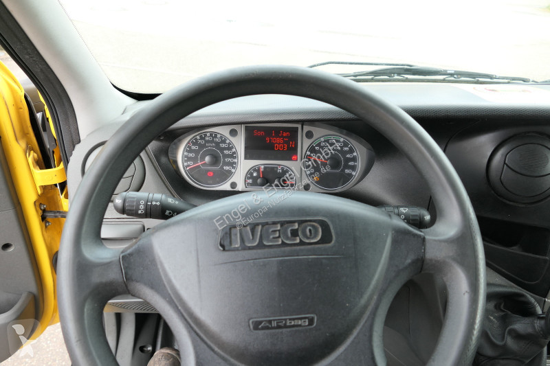 Užitkové vozidlo Iveco Daily 35 S11 C30C...