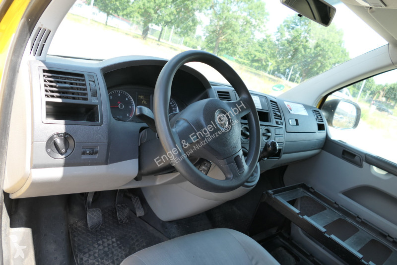 Veicolo commerciale Volkswagen T5 Transporter...
