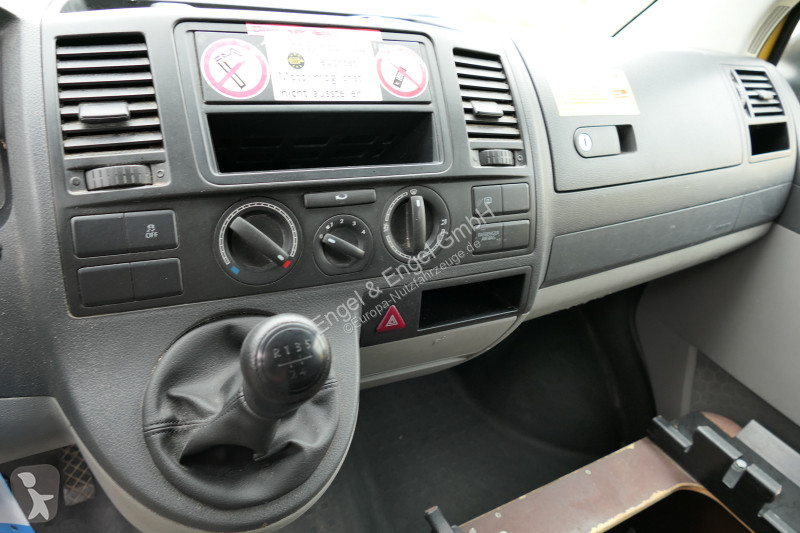 Veicolo commerciale Volkswagen T5 Transporter...