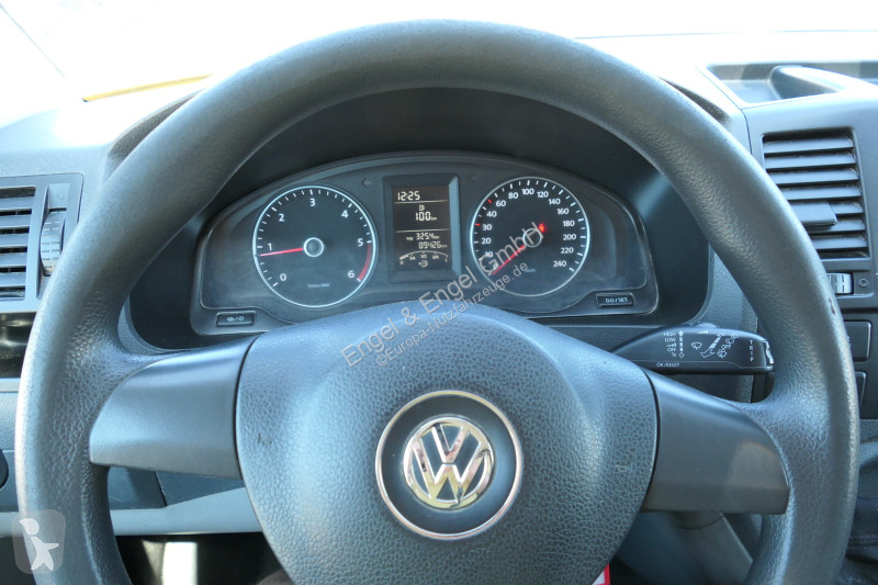 Autoutilitară Volkswagen T5 Transporter 2.0 TDI...