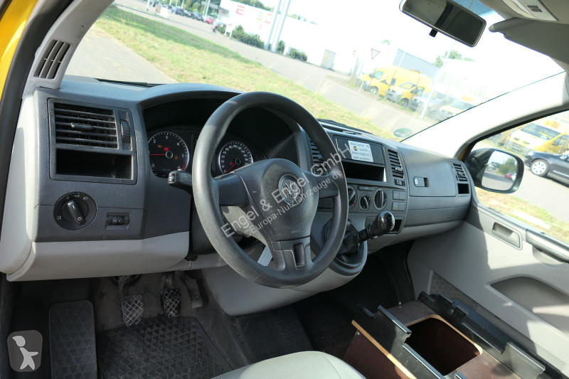 Коммерческий автомобиль Volkswagen T5...