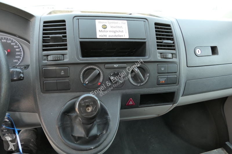 Veicolo commerciale Volkswagen T5 Transporter...