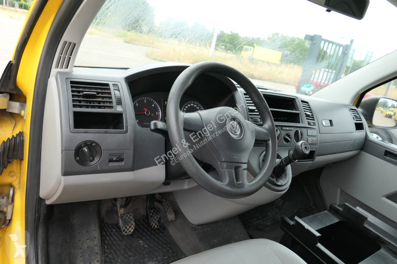 Veicolo commerciale Volkswagen T5 Transporter...