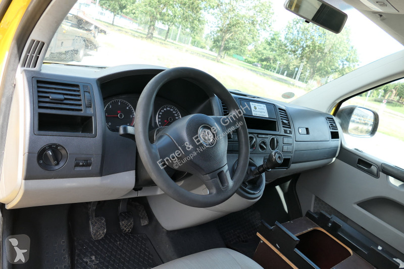 Veicolo commerciale Volkswagen T5 Transporter...