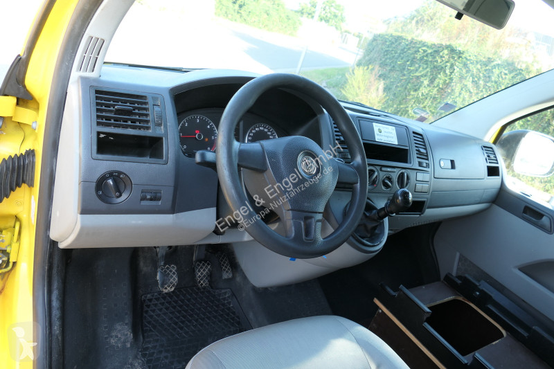 Veicolo commerciale Volkswagen T5 Transporter...
