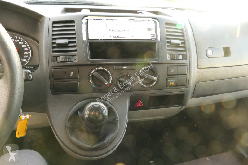 Veicolo commerciale Volkswagen T5 Transporter...