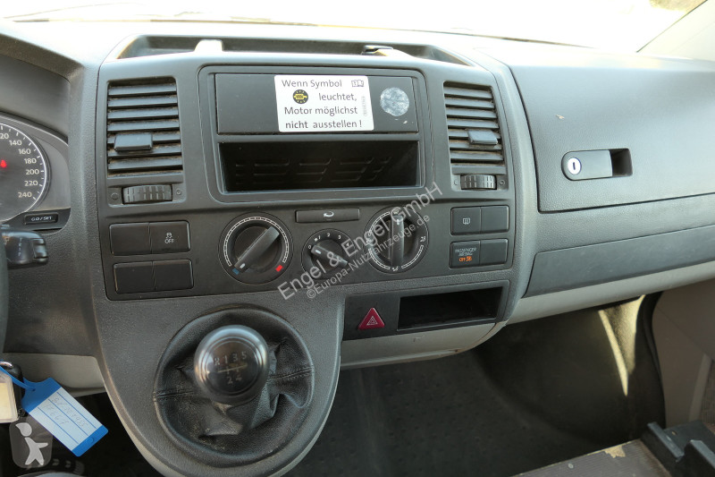 Veicolo commerciale Volkswagen T5 Transporter...