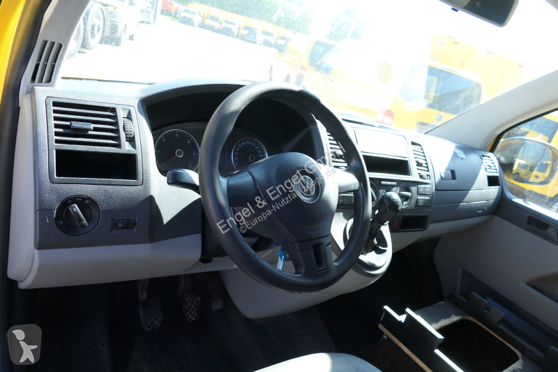 Veicolo commerciale Volkswagen T5 Transporter...