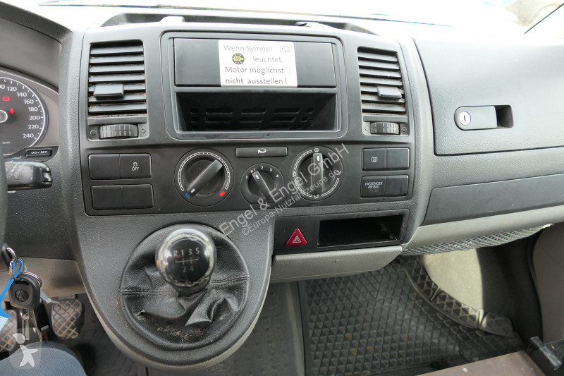 Veicolo commerciale Volkswagen T5 Transporter...