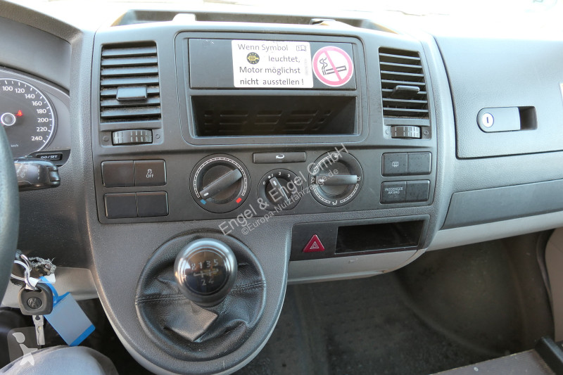 Veicolo commerciale Volkswagen T5 Transporter...