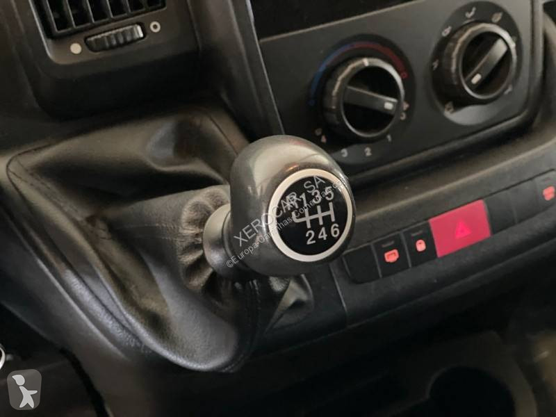 Veículo utilitário Peugeot
