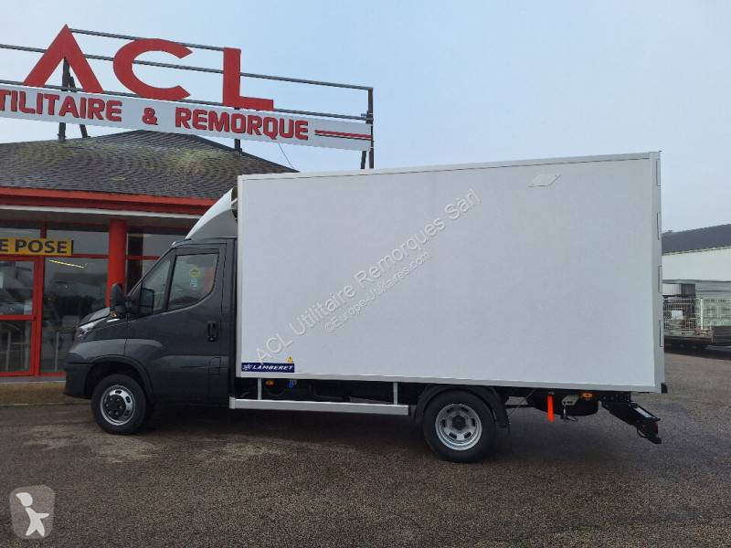 Furgoneta Iveco