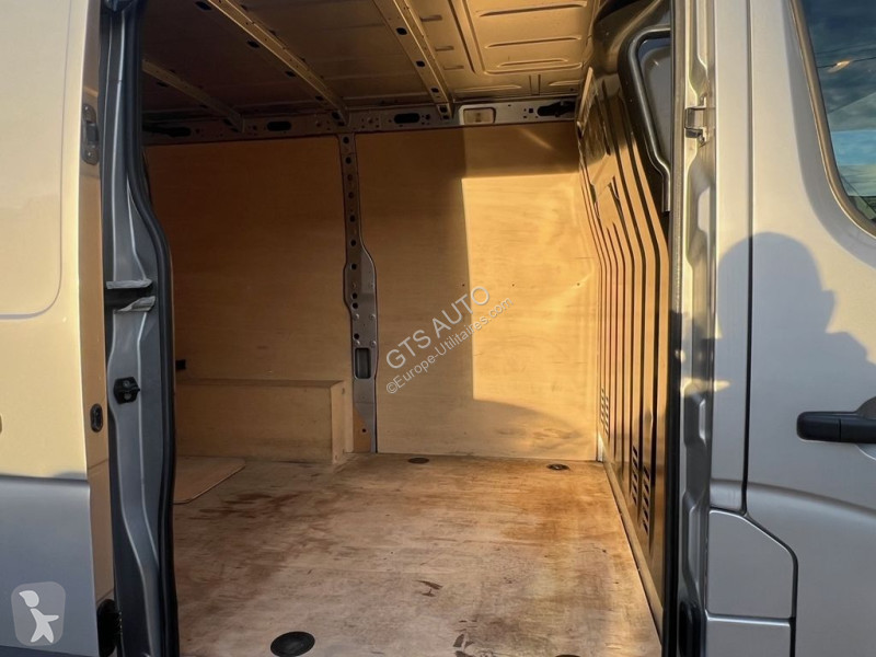 Autoutilitară Renault MASTER III FG F2800 L1H1...