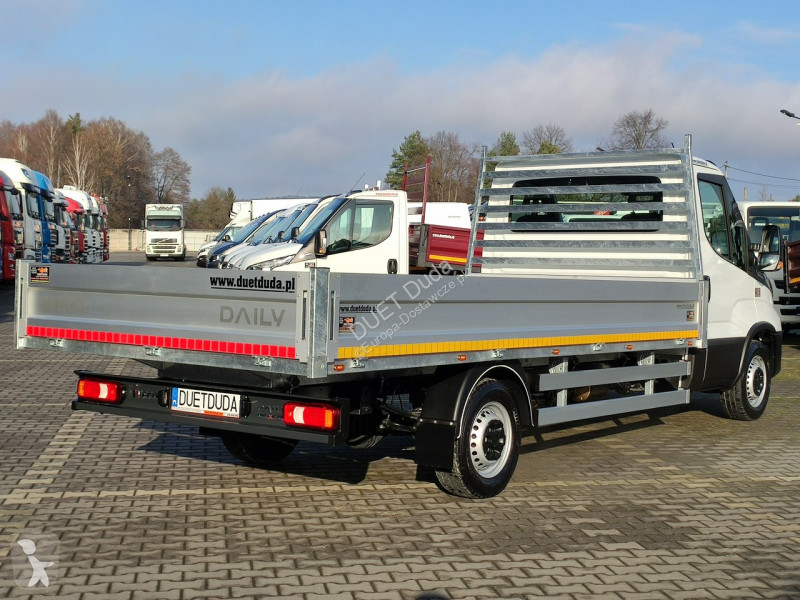 Furgoneta Iveco 35S16 V