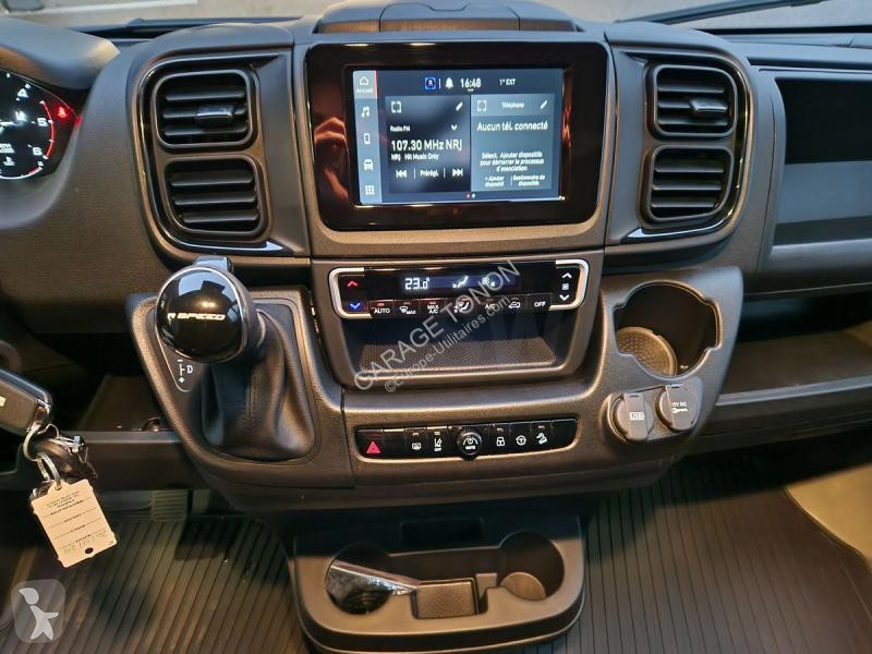 Véhicule utilitaire Fiat BVA CAISSE 30m3