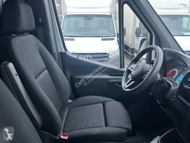 Véhicule utilitaire Mercedes