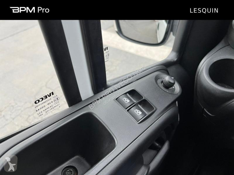Veicolo commerciale Iveco 35S Fg 35S14 V12