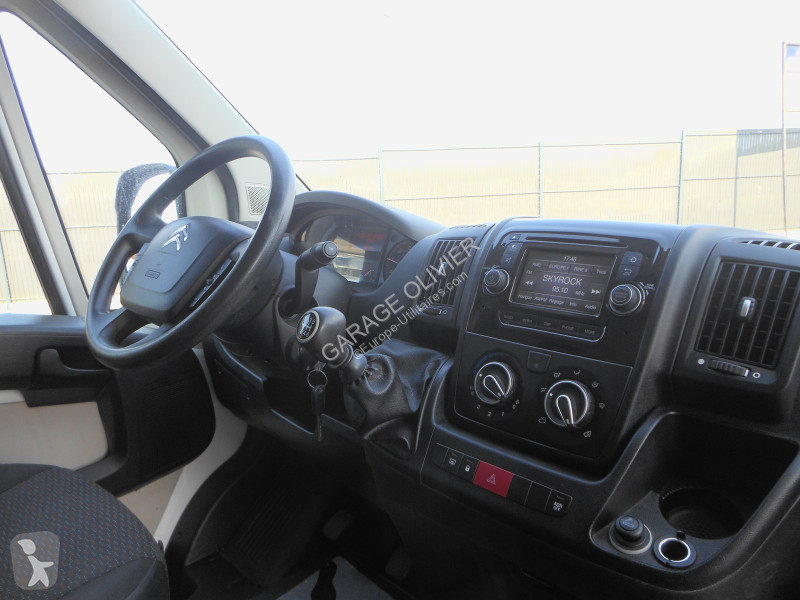 Užitkové vozidlo Citroën 33 L2H2 2.0 Bluehdi...