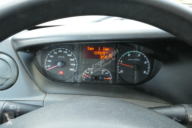 Furgoneta Iveco Daily 35 S11 C30C AUTOMATIK...