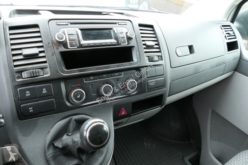 Veicolo commerciale Volkswagen T5 Transporter...